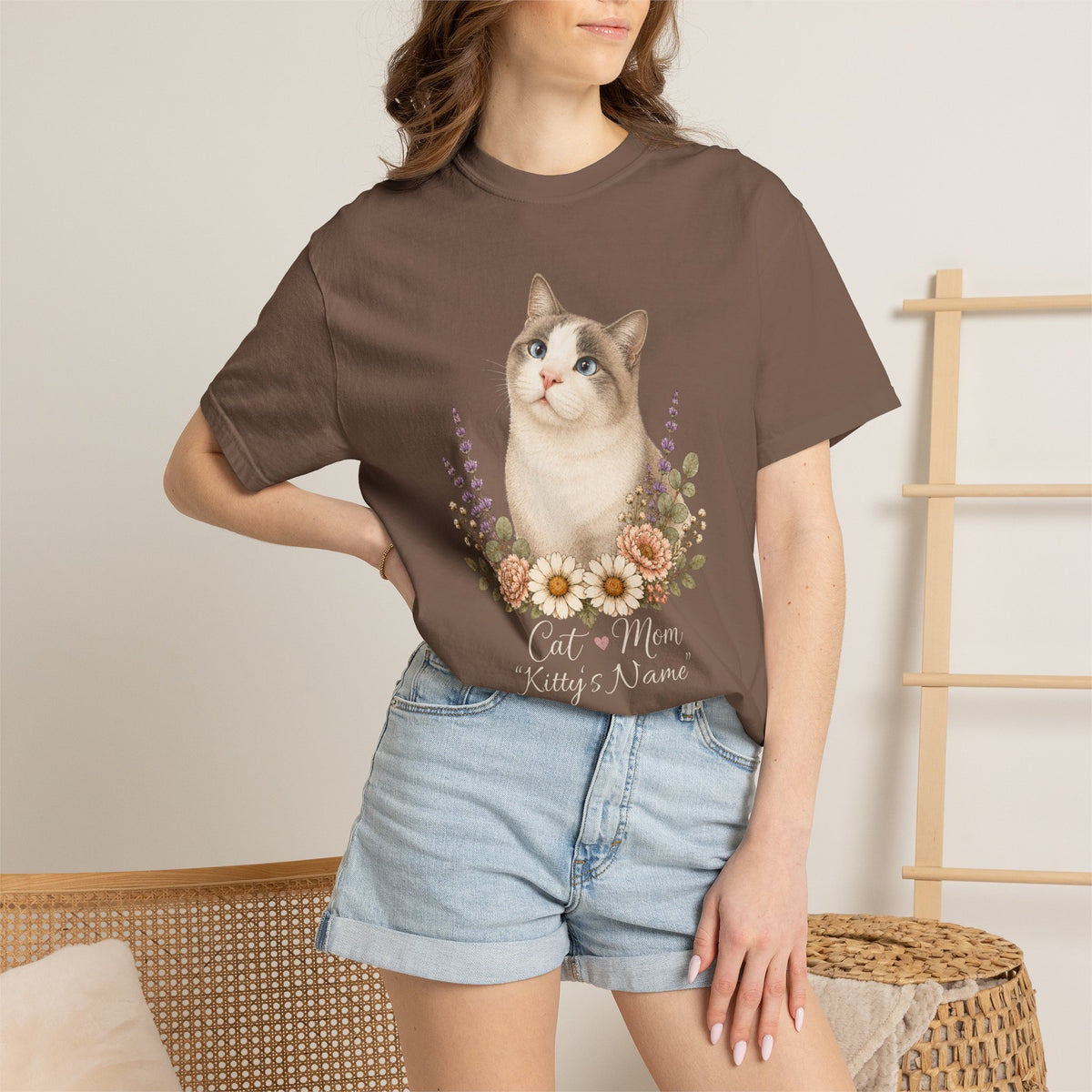 Personalized Blue-Point Snowshoe Cat Comfort Colors® T-Shirt