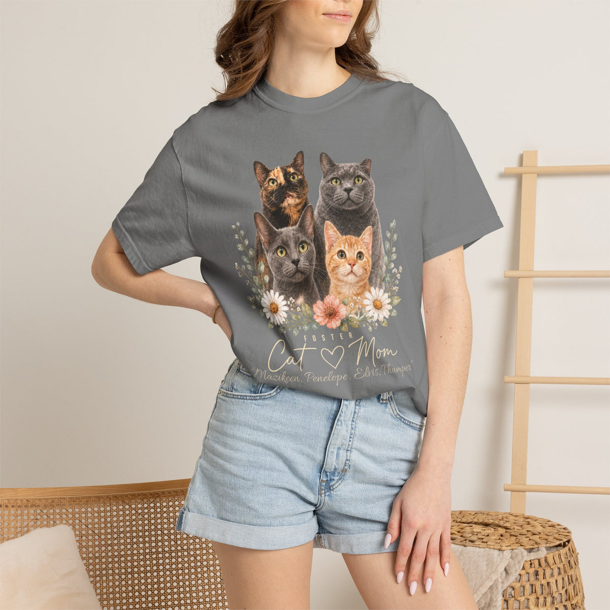 Personalized Foster Cat Mom Comfort Colors® T-Shirt