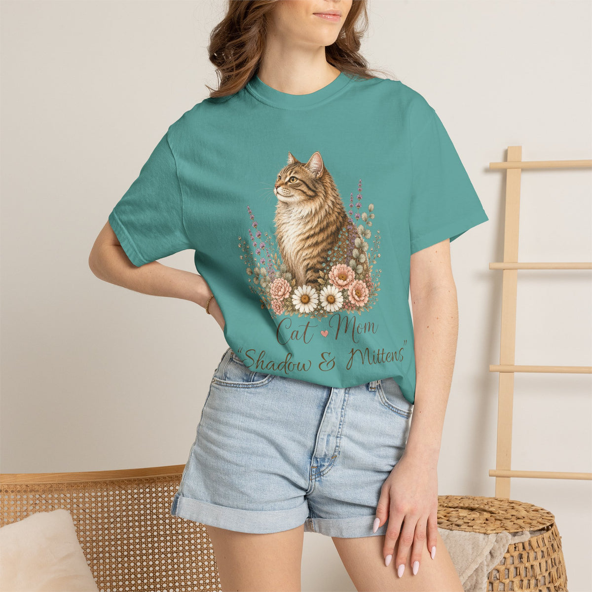 Personalized Brown Tabby Cat Mom Comfort Colors® T-Shirt