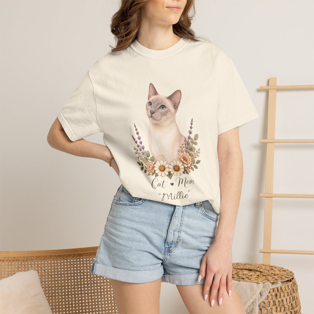 Personalized Lilac Point Siamese Cat Mom Comfort Colors® T-Shirt