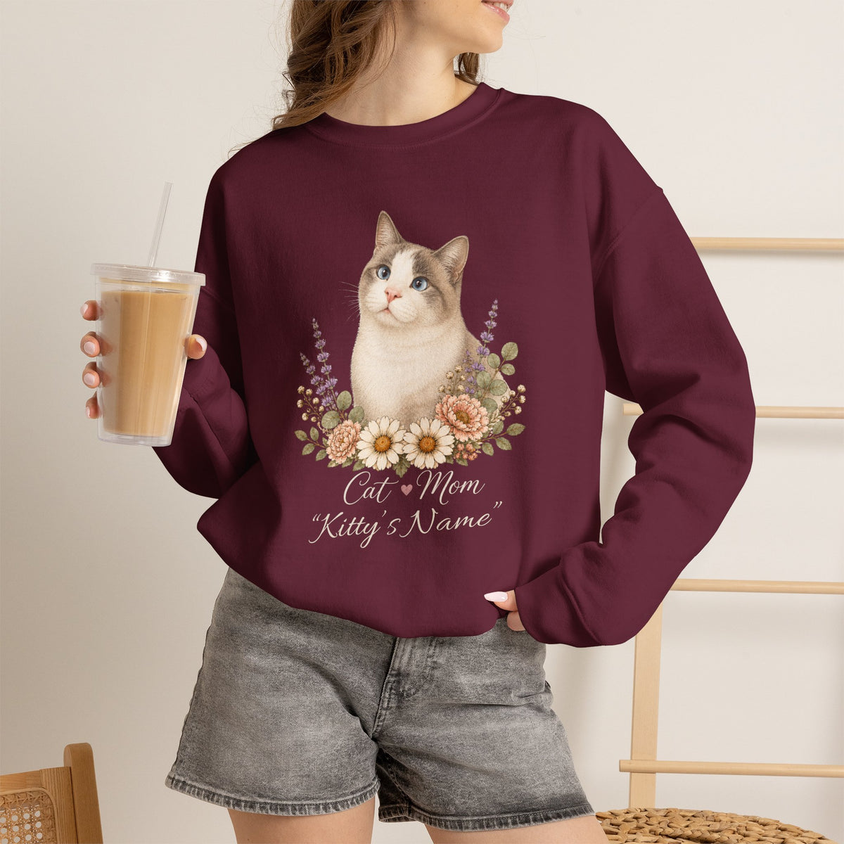 Personalized Blue-Point Snowshoe Cat Mom Gildan® Sweatshirt