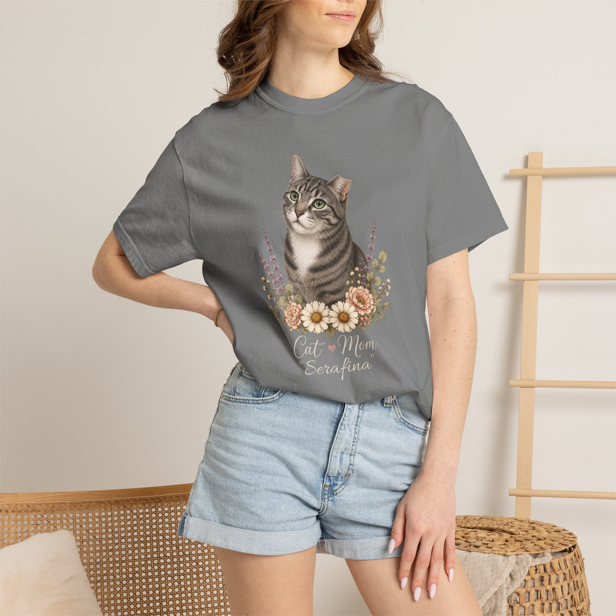 Personalized Gray TNR Cat Mom Comfort Colors® T-Shirt