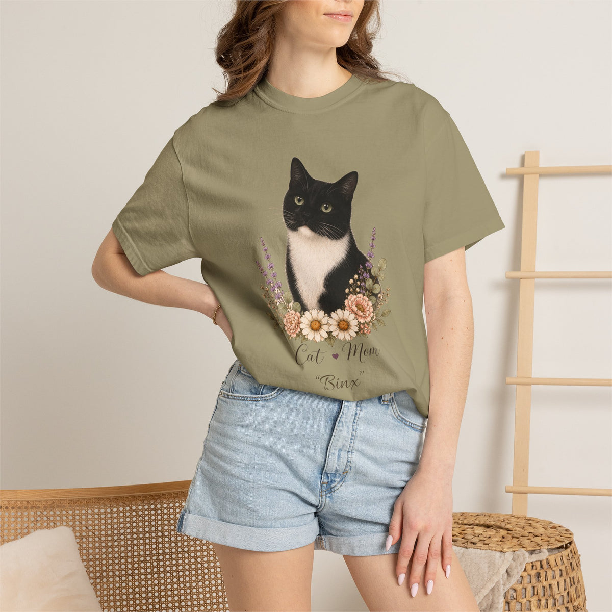 Personalized Black/White Cat Comfort Colors® T-Shirt