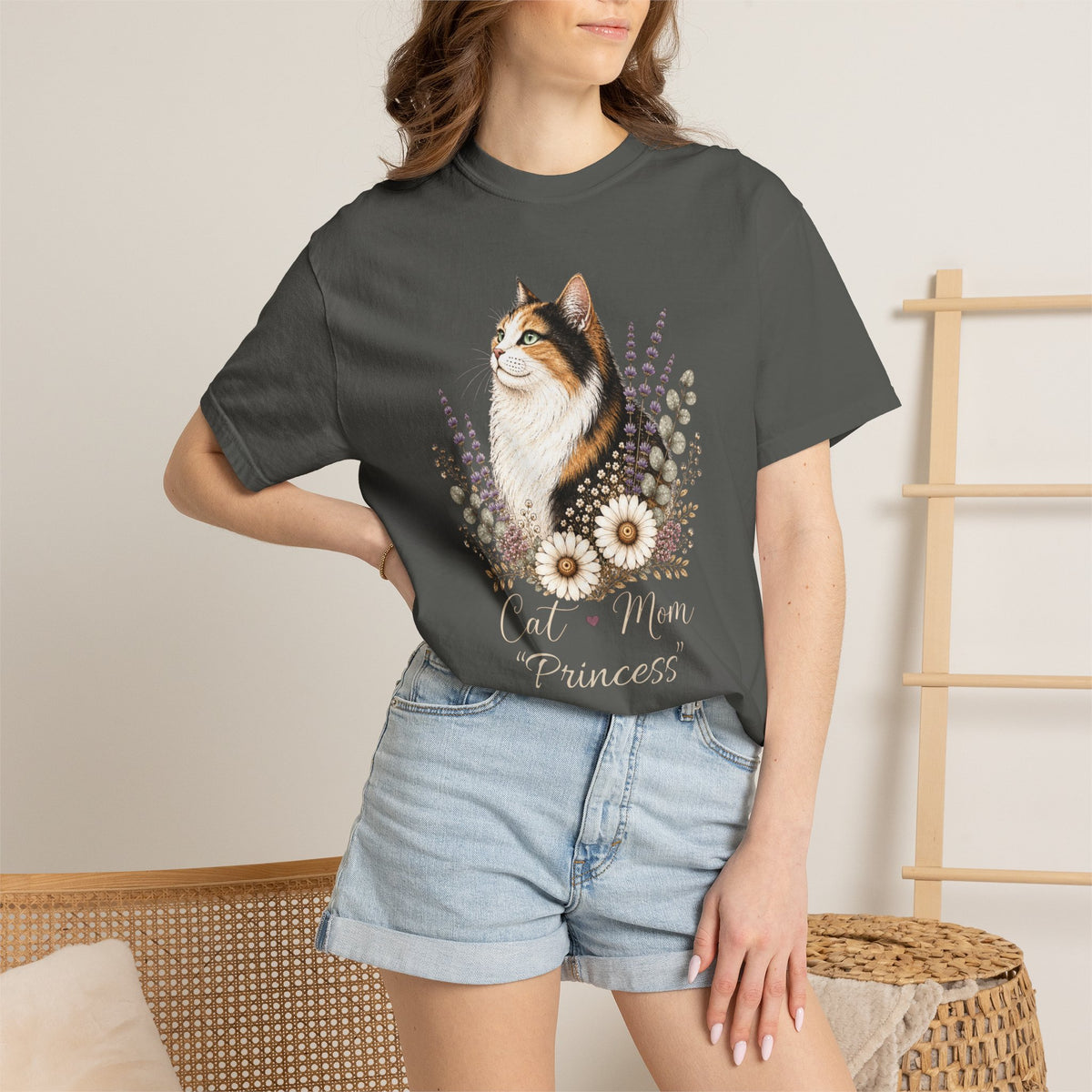 Personalized Calico Cat Mom Comfort Colors® T-Shirt