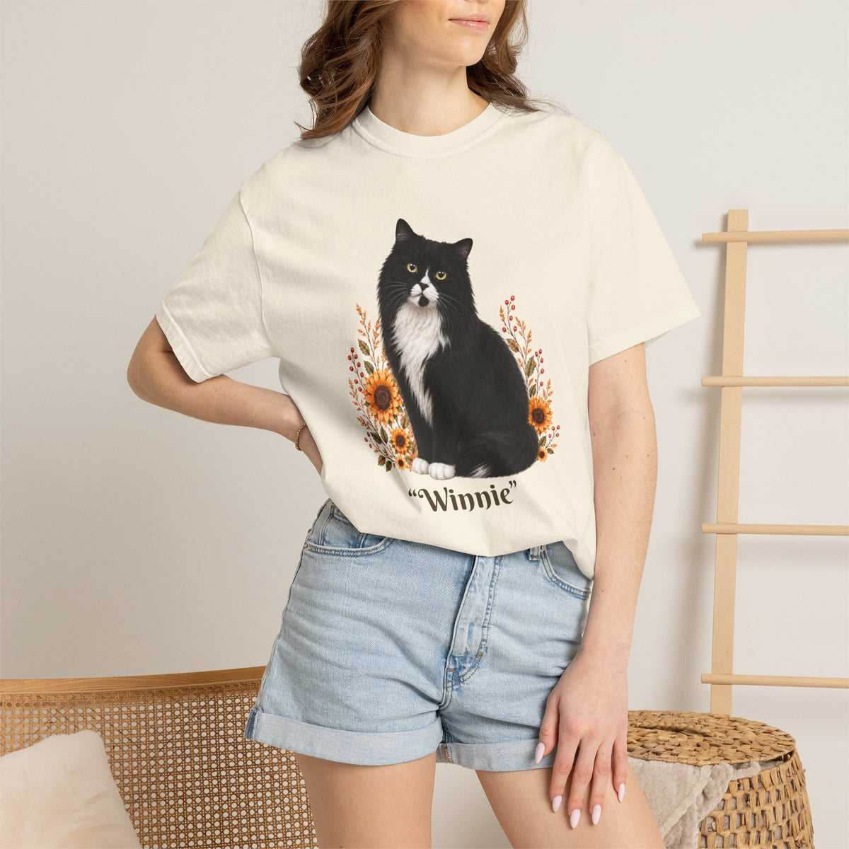 Personalized Fluffy Tuxedo Cat  Sunflower Comfort Colors® T-Shirt