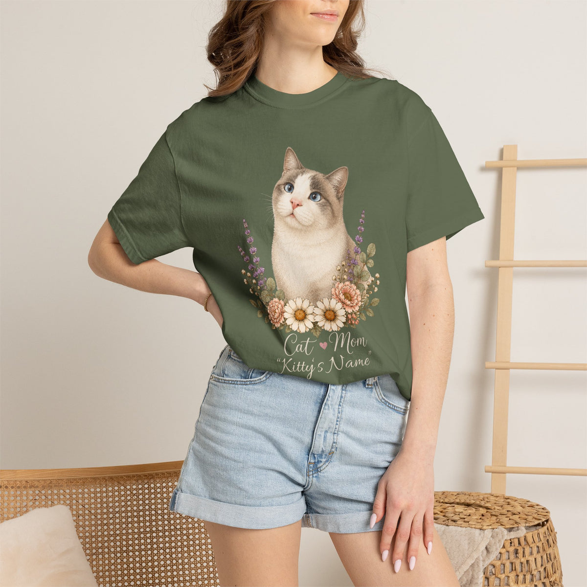 Personalized Blue-Point Snowshoe Cat Comfort Colors® T-Shirt