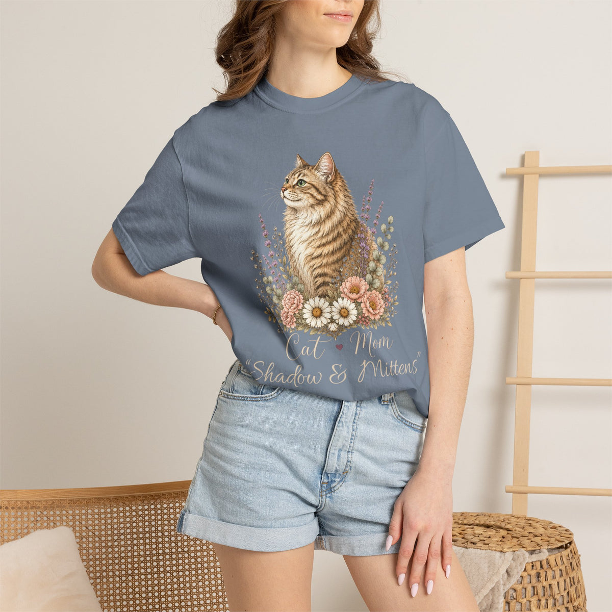 Personalized Brown Tabby Cat Mom Comfort Colors® T-Shirt