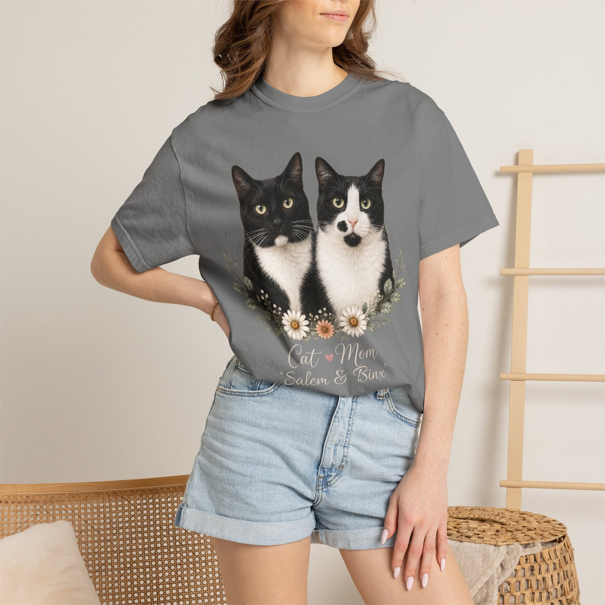 Personalized Multi-Cat Mom Comfort Colors® T-Shirt
