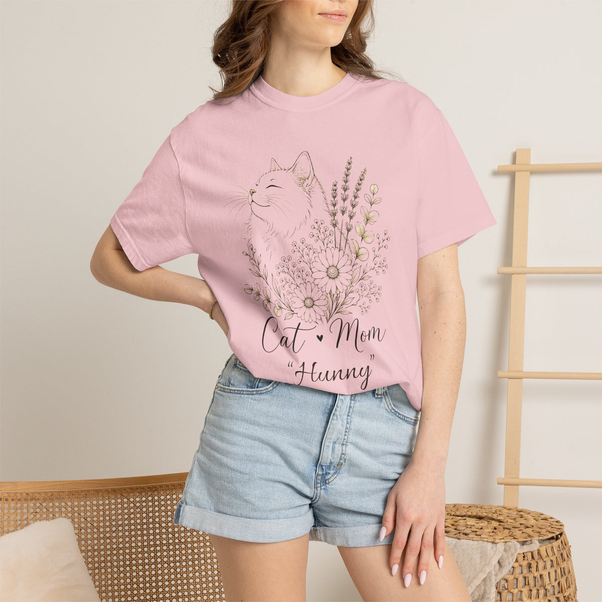 Personalized Cat Mom T-Shirt — Cat Floral Tee