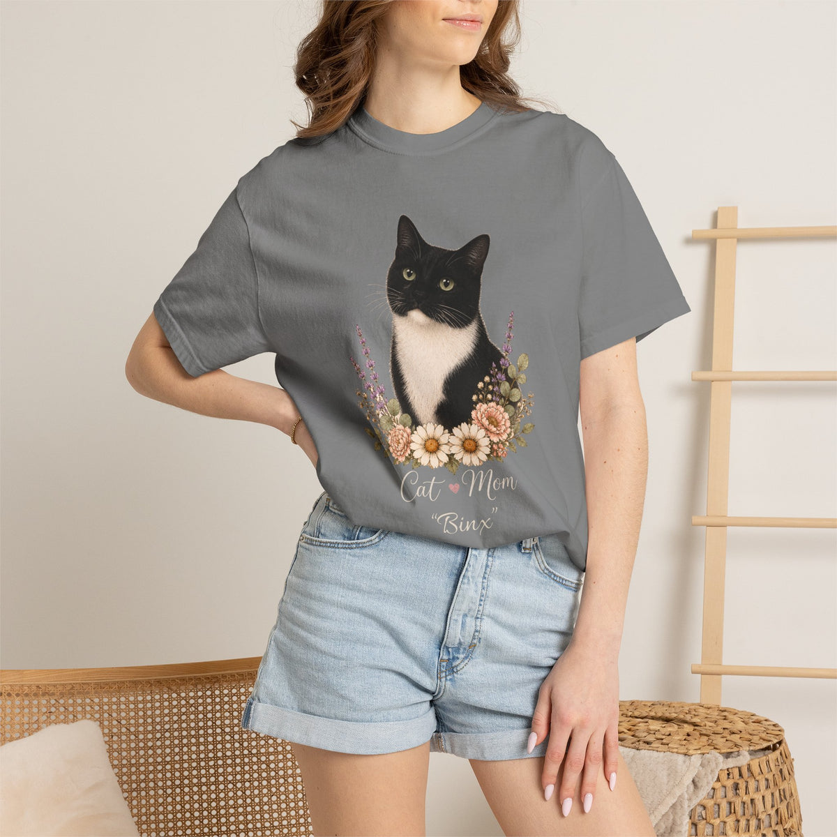 Personalized Black/White Cat Comfort Colors® T-Shirt