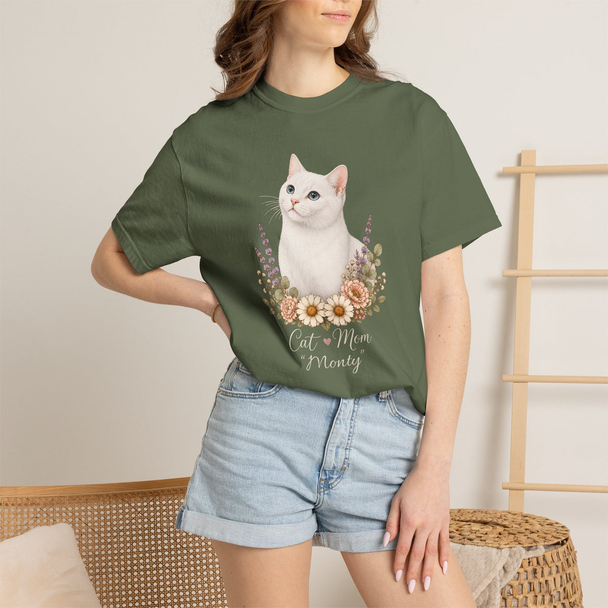 Personalized White Cat Mom Comfort Colors® T-Shirt