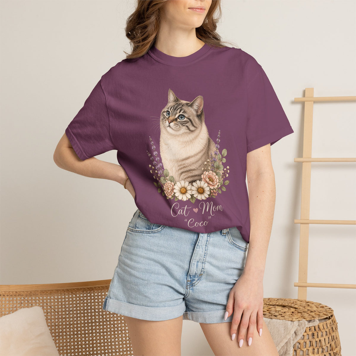 Personalized Lynx  Point Cat Mom Comfort Colors® T-Shirt