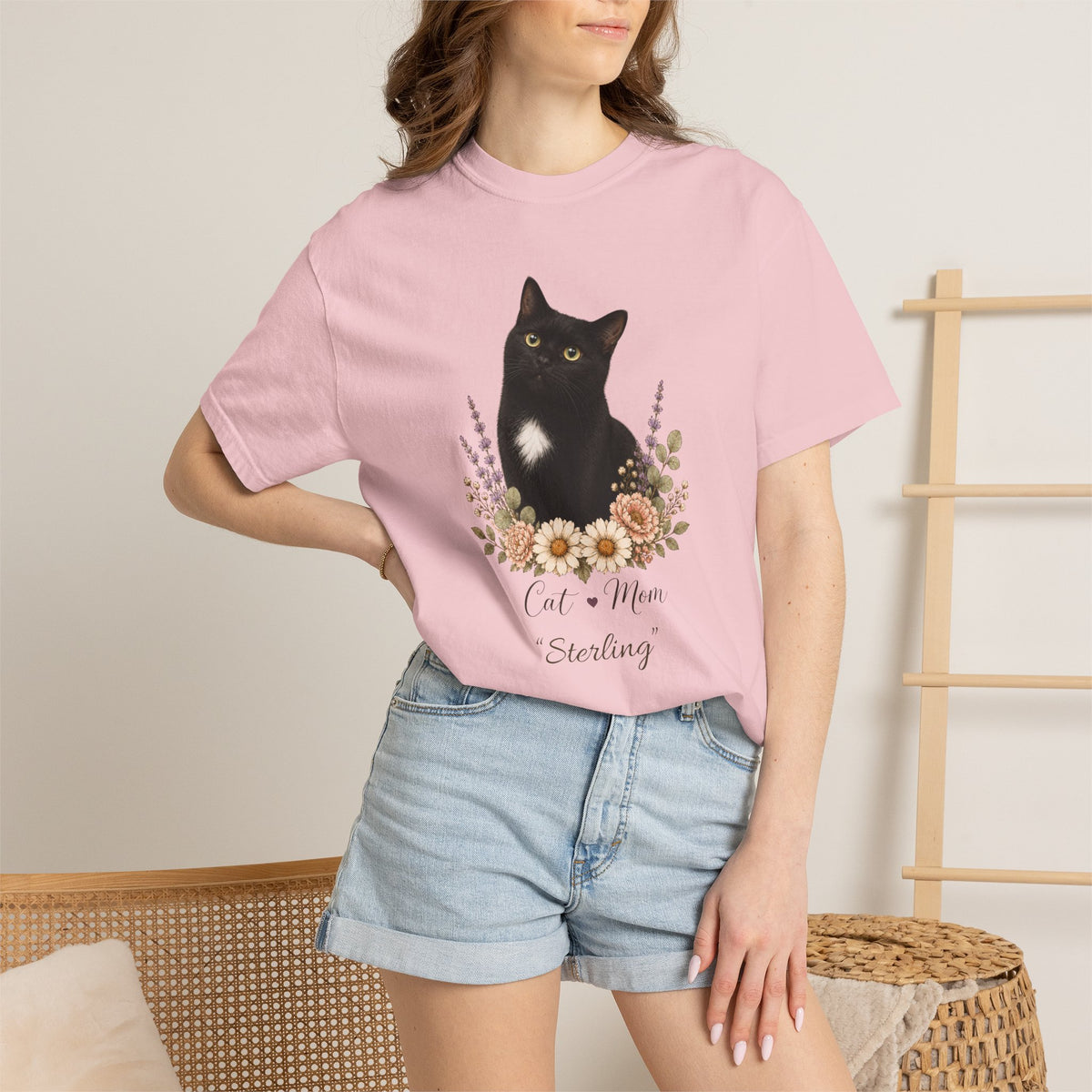 Personalized Black Cat Mom Comfort Colors® T-Shirt