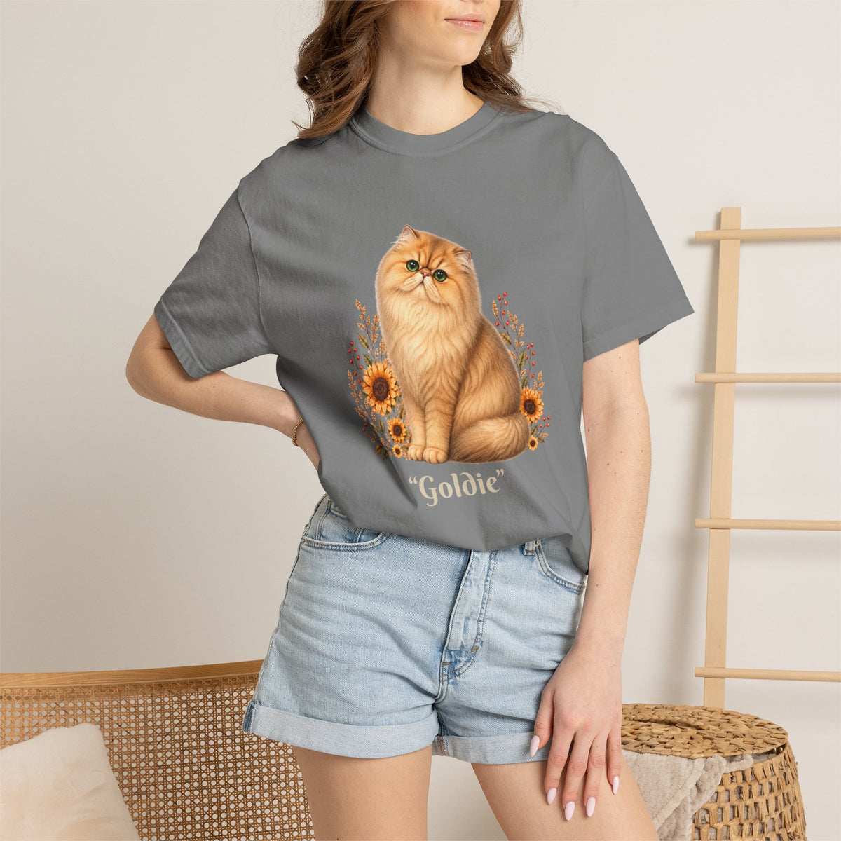 Personalized Golden Persian Cat Sunflower Comfort Colors® T-Shirt