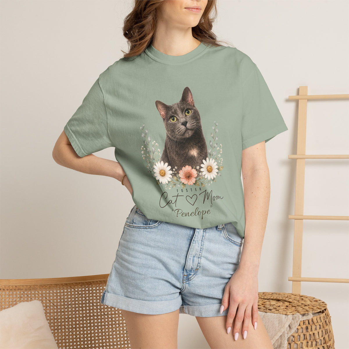 Personalized Foster Cat Mom Comfort Colors® T-Shirt