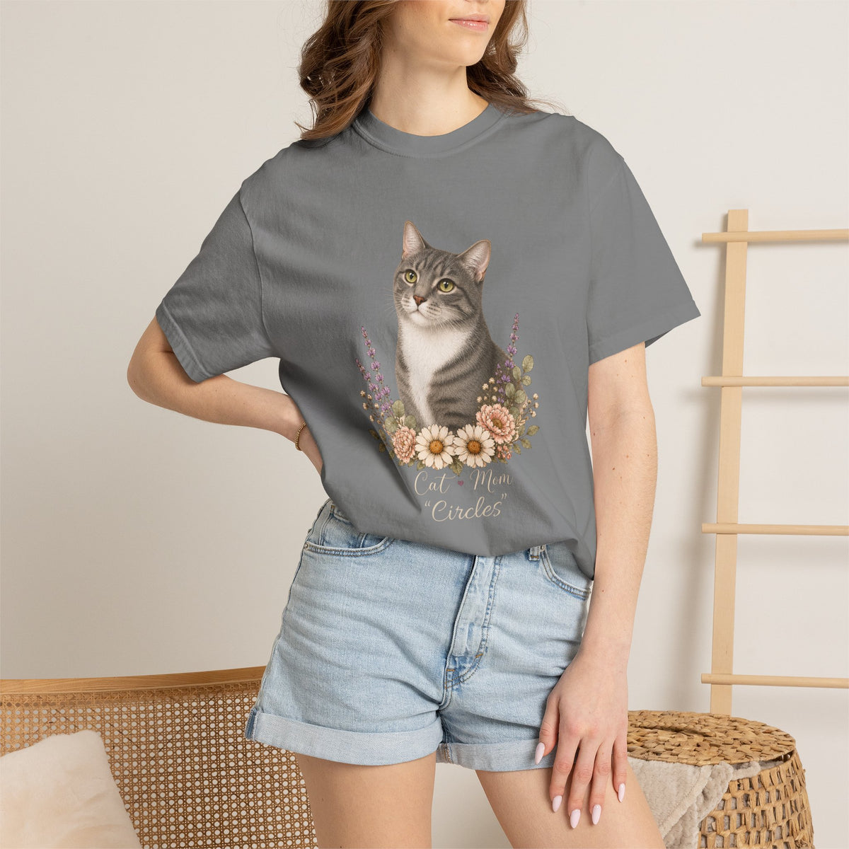 Personalized Tabby Cat Mom Comfort Colors® T-Shirt