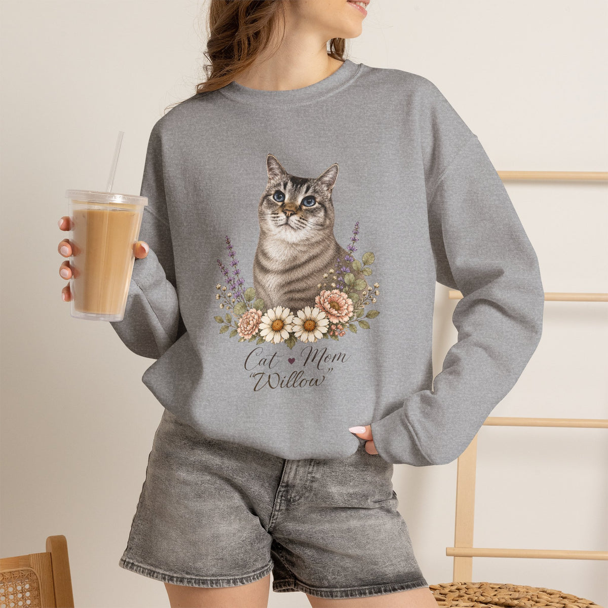 Personalized Blue-Lynx Cat Mom Gildan® Sweatshirt