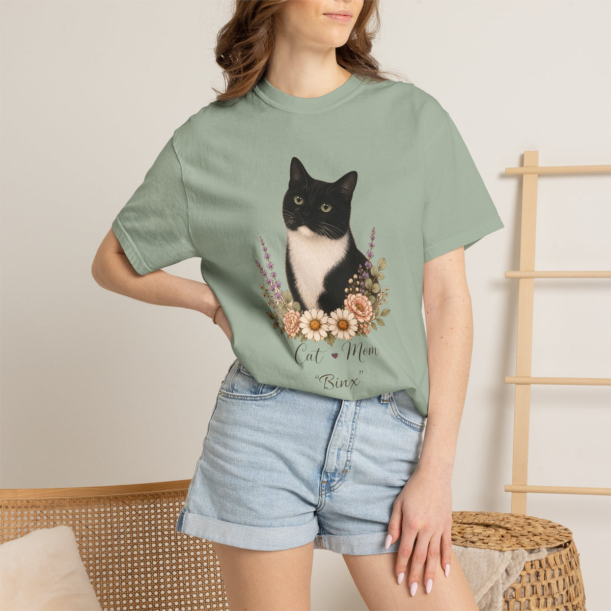 Personalized Black/White Cat Comfort Colors® T-Shirt