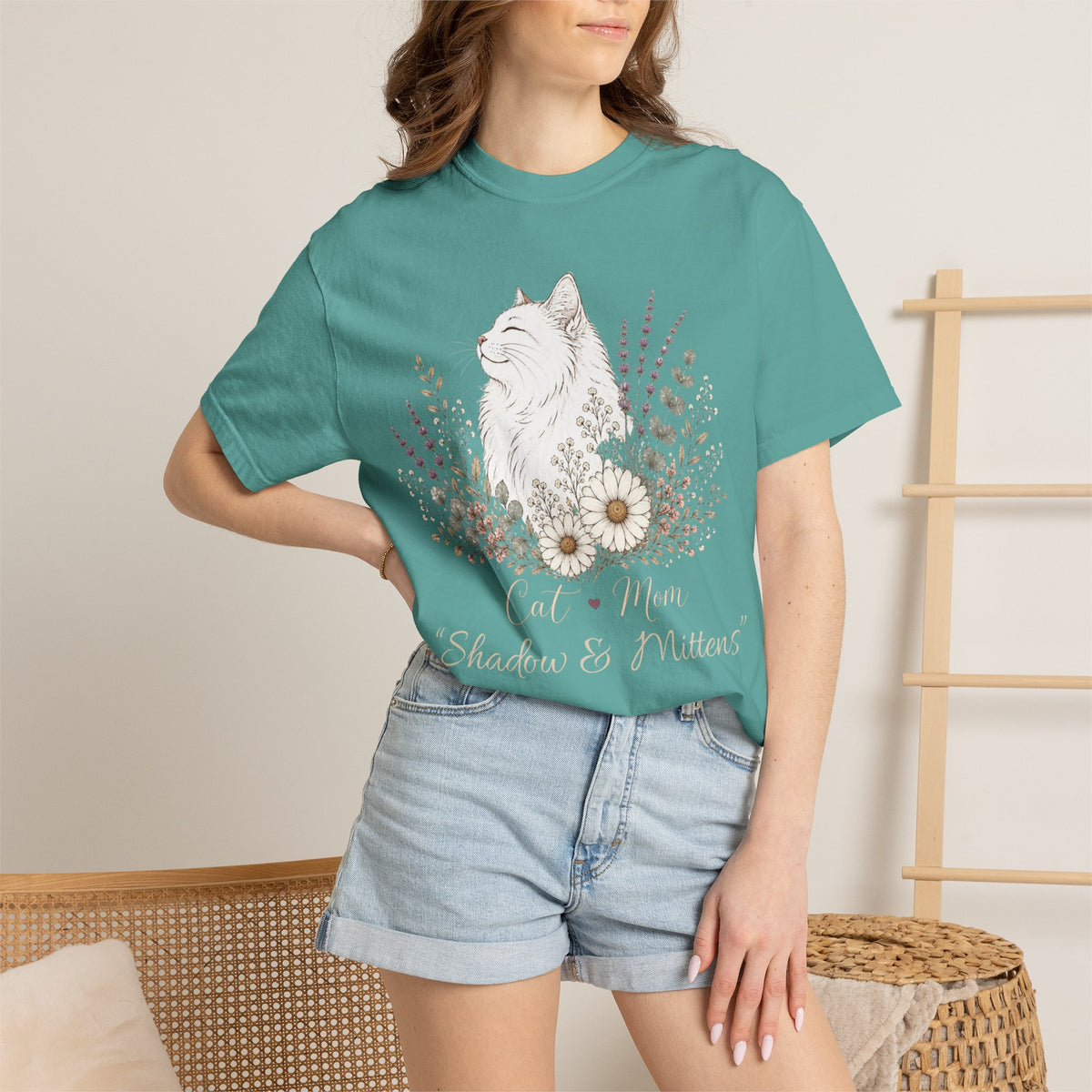 Personalized White Longhair Cat Mom Comfort Colors® T-Shirt