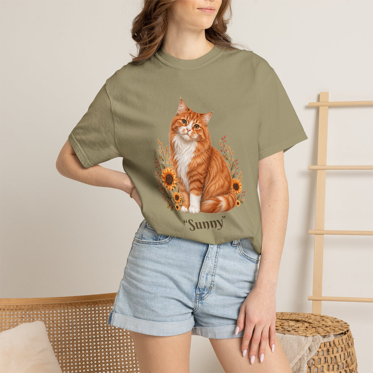 Personalized Maine Coon Cat Sunflower Comfort Colors® T-Shirt