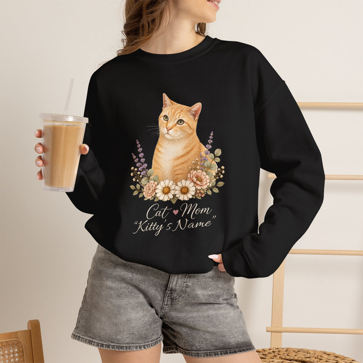 Personalized Orange Tabby Cat Mom Gildan® Sweatshirt