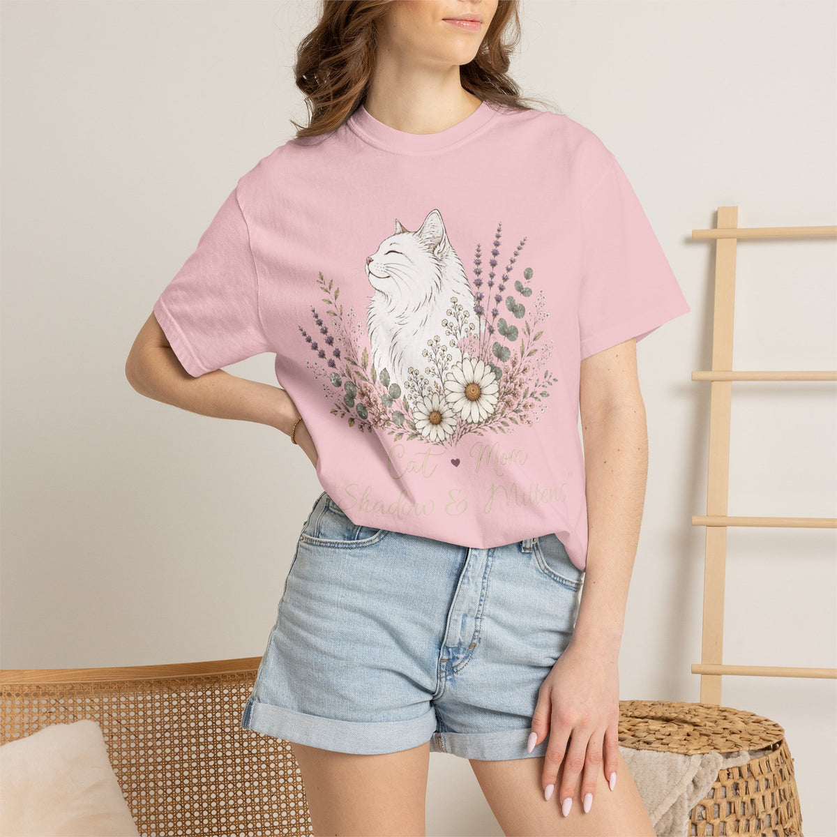 Personalized White Longhair Cat Mom Comfort Colors® T-Shirt