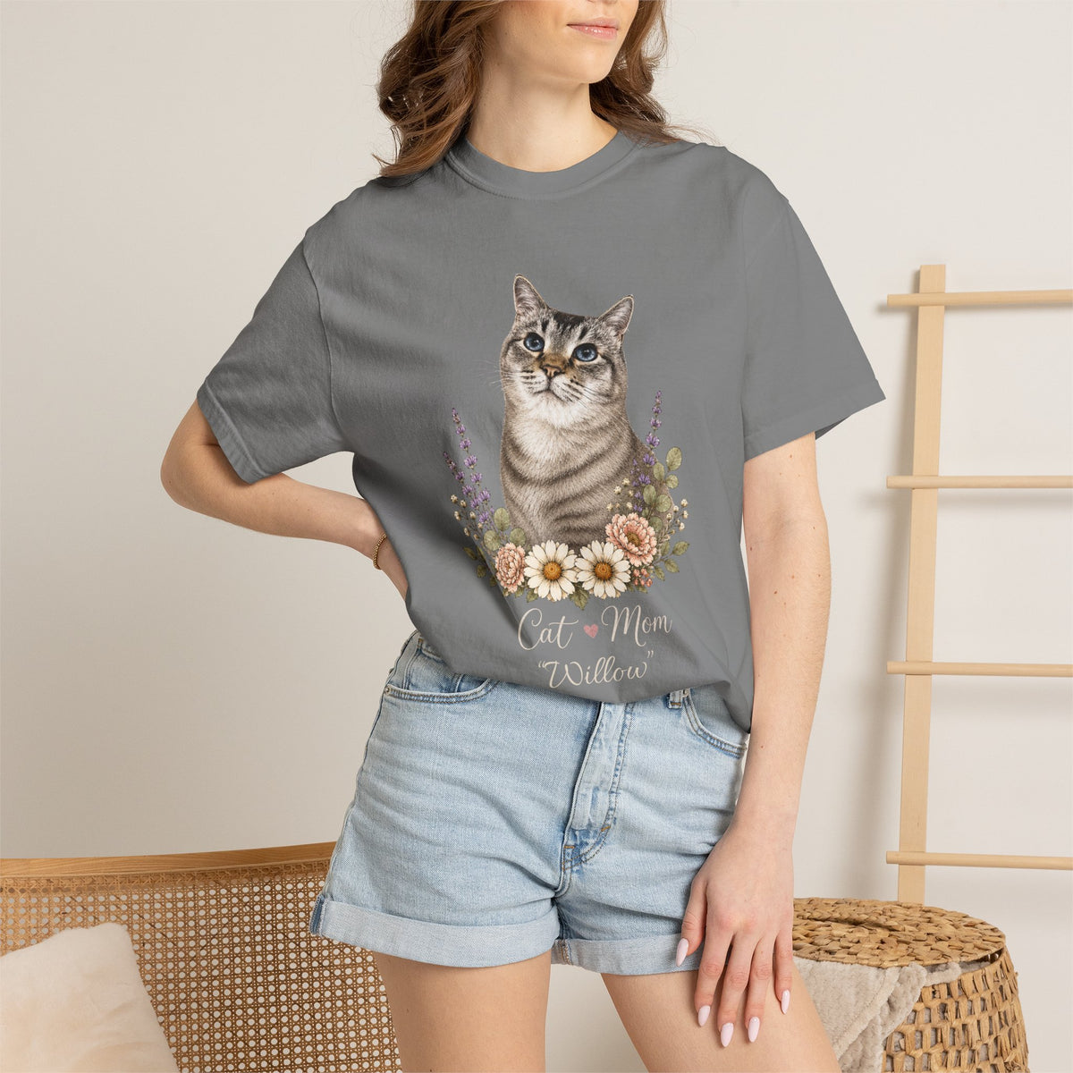 Personalized Blue-Lynx Cat Comfort Colors® T-Shirt