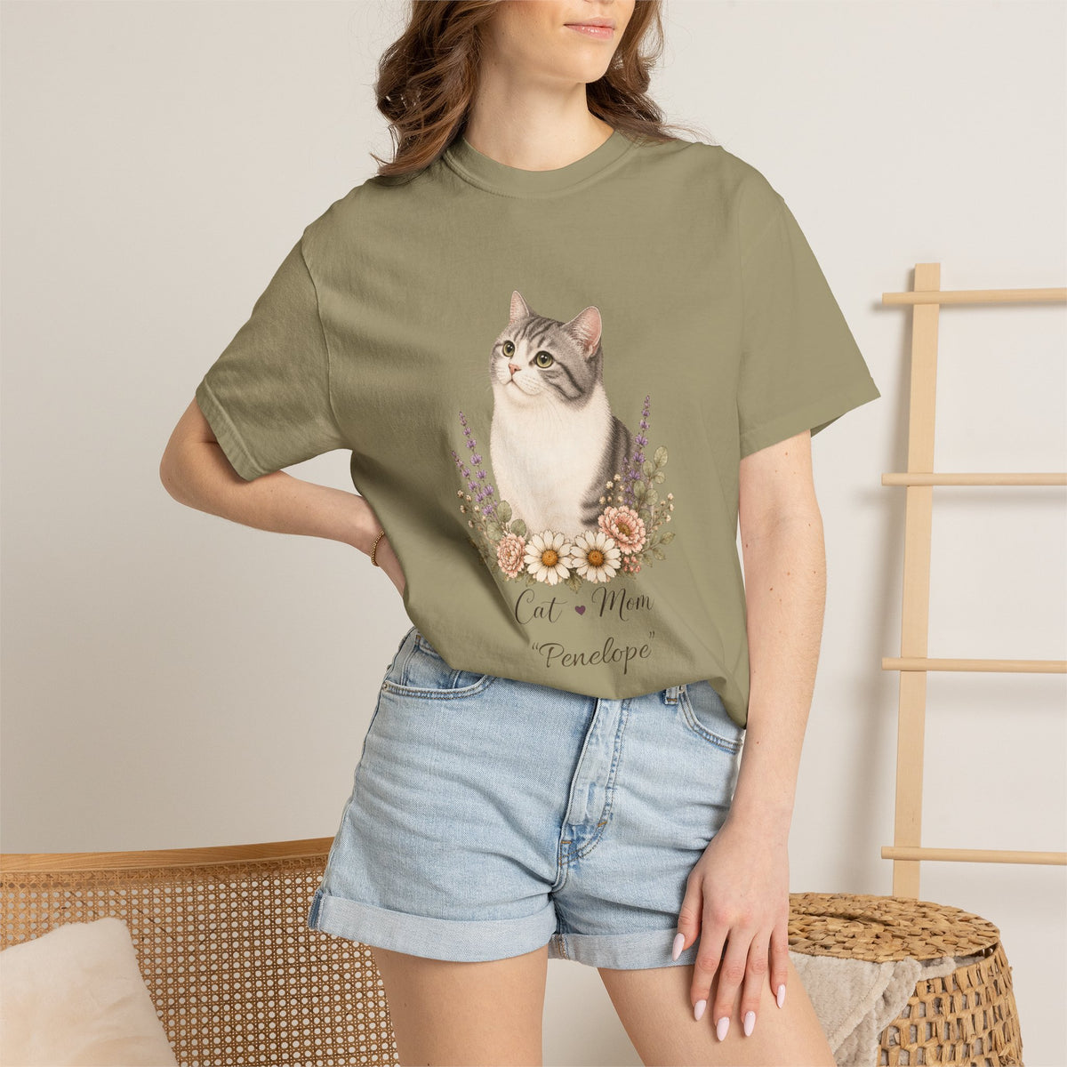 Personalized Tabby Cat Mom Comfort Colors® T-Shirt
