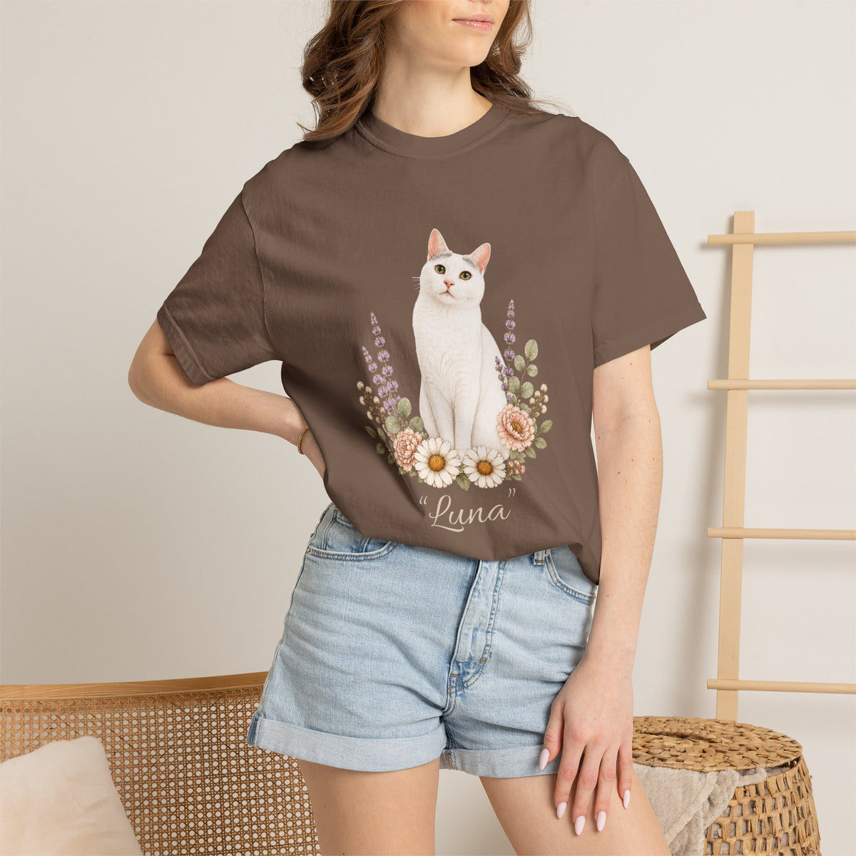 Personalized White Cat Cat Mom Comfort Colors® T-Shirt