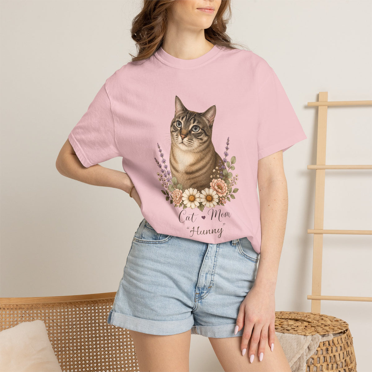 Personalized Blue Lynx Point Cat Mom Comfort Colors® T-Shirt