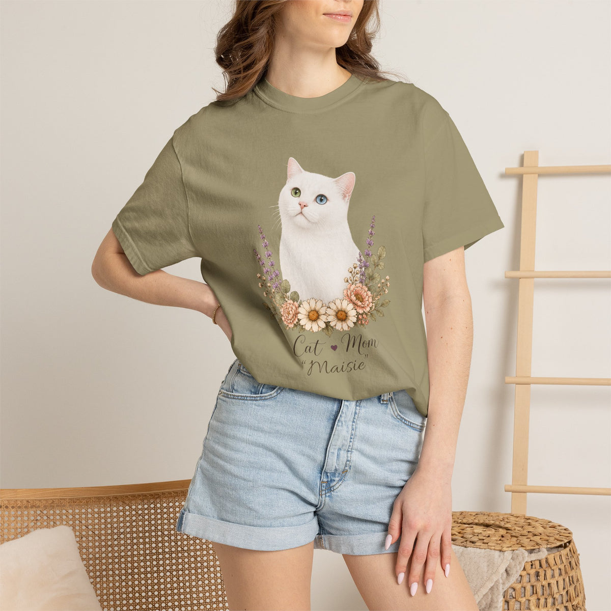 Personalized White Odd-eyed Cat Mom Comfort Colors® T-Shirt