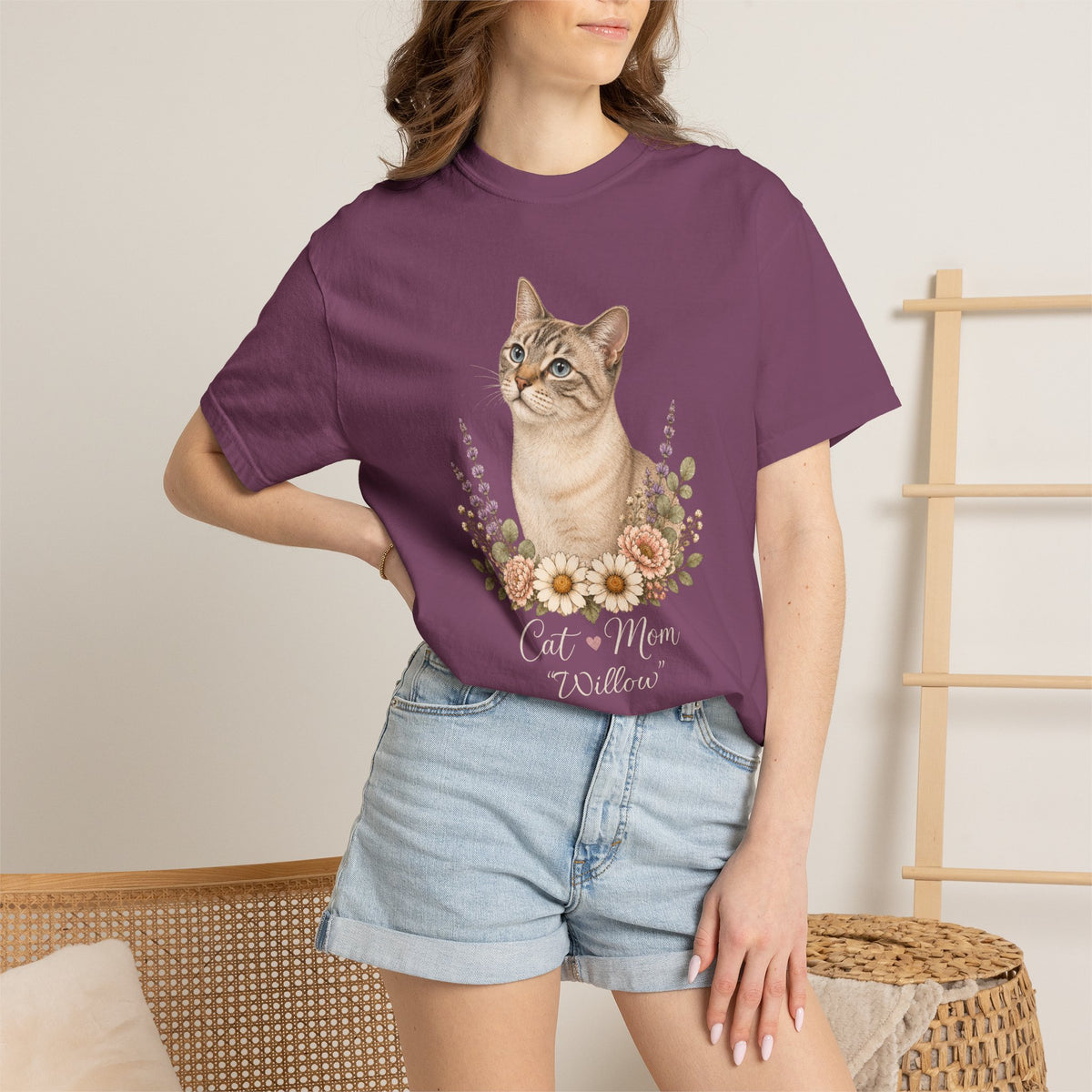 Personalized Lynx  Point Cat Mom Comfort Colors® T-Shirt